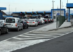 Drama na mejnem prehodu: policisti ustavili avtobus in postali sumničavi zaradi ene stvari