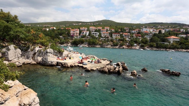 Mislila je, da je naletela na odlično ponudbo za apartma na hrvaški obali, a kmalu je šlo vse narobe (foto: Profimedia)