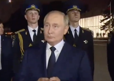 Putin na letališču sprejel izpuščene zapornike: "Domovina ni pozabila na vas" (VIDEO)