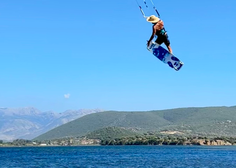 Znani Slovenec na dopustu v turističnem raju izvaja neverjetne vragolije (FOTO)