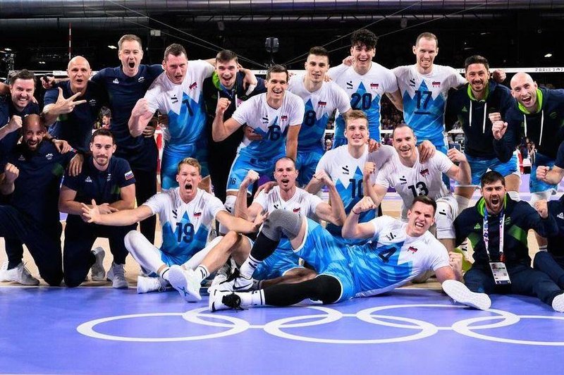 Odbojkarji po zgodovinskem nastopu na OI nazaj v Sloveniji (foto: Instagram/slo_volley)