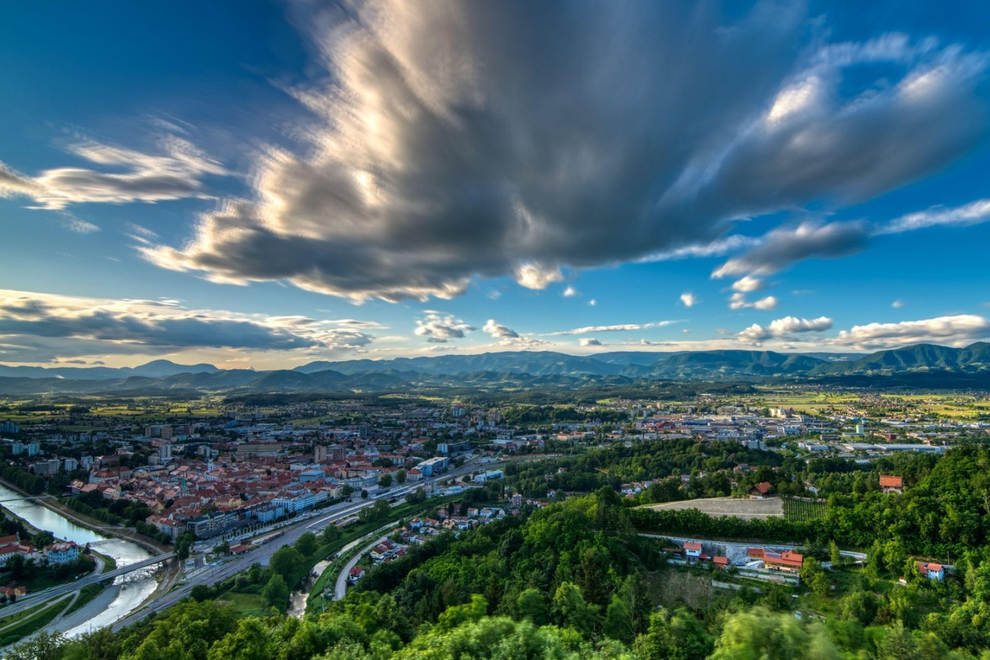 Celje denar sredstva obnova