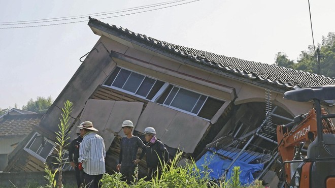 Na Japonskem svarijo pred "megapotresom" (foto: Profimedia)