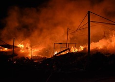 Prelepe Atene zajete v peklenski ogenj: plameni so terjali smrtno žrtev (FOTO)