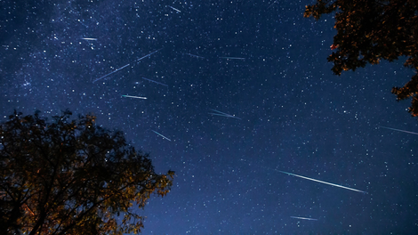 zvezde meteorji nebo noc romantika