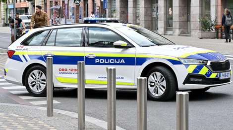 policija