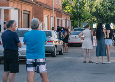 Grozljivka na nogometnem igrišču: 20-letnik zabodel in ubil 11-letnega dečka