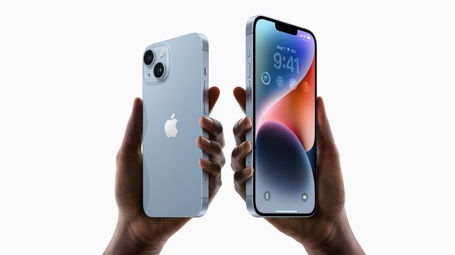 To je neverjeten razlog, zakaj Apple v vseh promocijah telefonov iPhone prikazuje čas 9.41 (foto: Apple, Inc.)