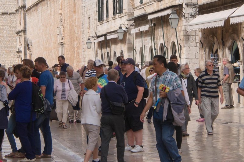 Brezobzirnost turistov ne pozna meja: "Ko grejo mimo moje hiše, se odločijo, da si bodo z zajtrkom postregli kar ..." (foto: Profimedia)