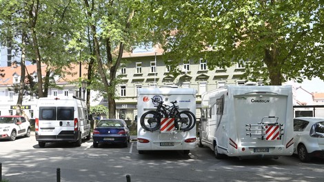 avtodomi ljubljana tivoli parking