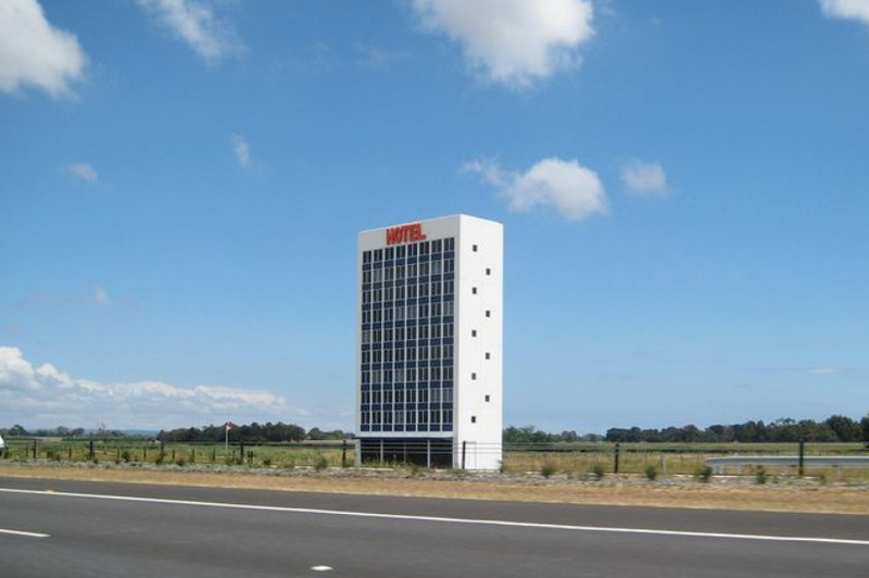 Hotel, v katerem še nikomur ni uspelo rezervirati sobe (foto: Eastlink)