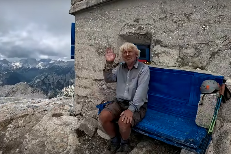 Slovenec, ki živi pod oblaki - dobesedno! Poglejte v notranjost doma na 2530 metrov nadmorske višine (VIDEO) (foto: YT Raj na zemlji/posnetek zaslona)