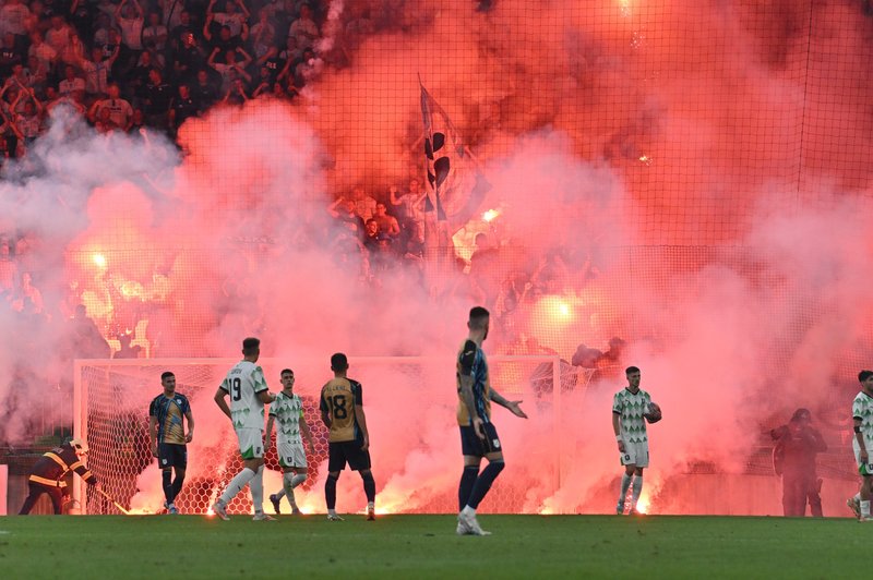 Navijaški izgredi drago stali Olimpijo in Rijeko: takšna ostra kazen ju čaka (foto: Bobo)