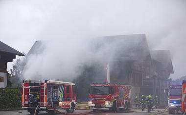 Grozljiv požar v Smledniku: zaključili ogled kraja požara, nastala je enormna škoda