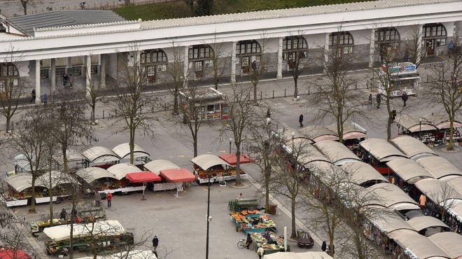 Famozni projekt parkirne hiše pod tržnico še vedno stoji, a Janković zanj že odštel več kot tri milijone evrov (foto: Žiga Živulovič jr./Bobo)