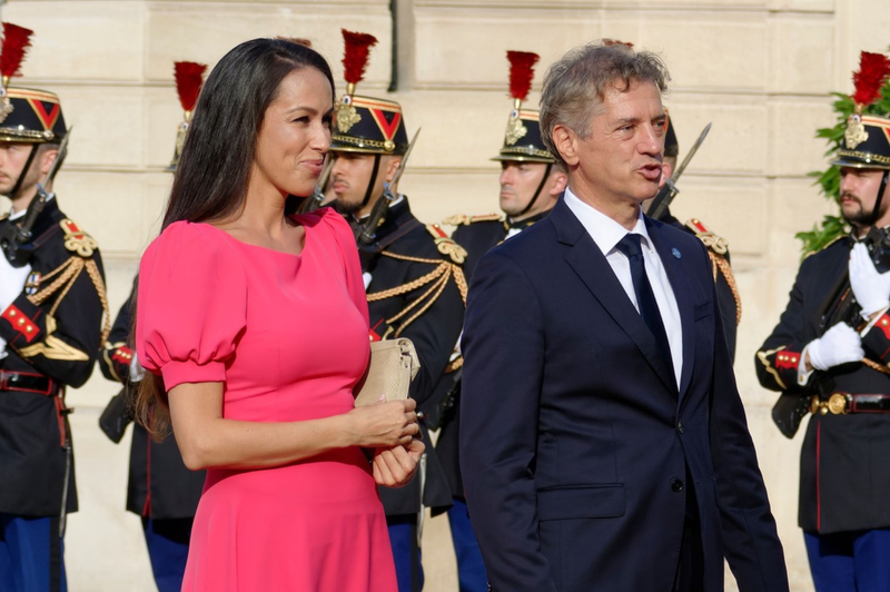 Tina Gaber odprla pismo, namenjeno Golobu, ter ga tudi javno objavila! Le poglejte, kaj je v njem pisalo (foto: Profimedia)