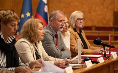 Gregor Majdič, Ksenija Vidmar Horvat, Maja Dizdarević, Nataša Poklar Ulrih, Petra Videmšek