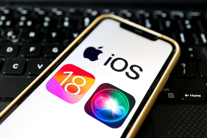 iOS 18 z nadležnim hroščem: nikar ne naredite tega, da ne izgubite SMS-sporočil! (foto: Profimedia)