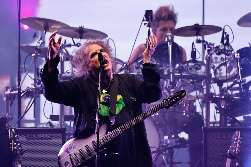 Frontman Robert Smith. (foto: Profimedia)