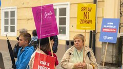 protest splav Maribor