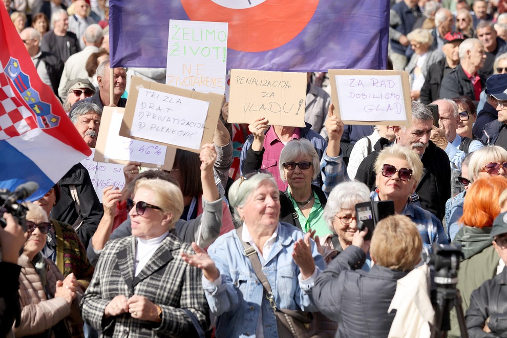 upokojenci protest hrvaška