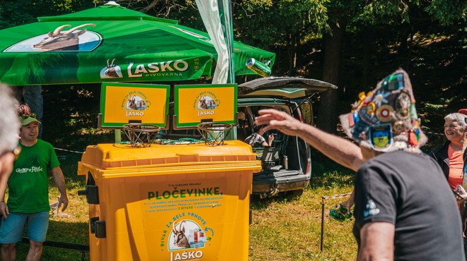 V okviru projekta »Laško Bivak za bele vrhove« s hribov v manj kot štirih mesecih odstranili 117 tisoč praznih pločevink (foto: promocijska fotografija)