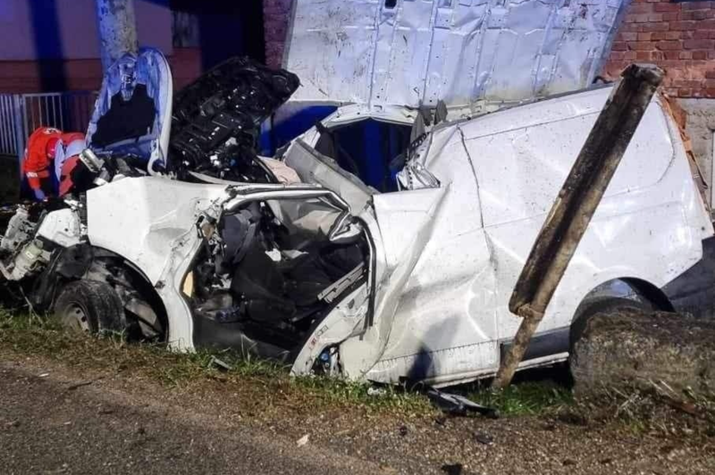 Posledice prometne nesreče blizu Novske na vzhodu Hrvaške (foto: JVP Novska/Vatrogasci 193/Facebook)