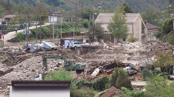 Po katastrofalnih poplavah v BiH našli truplo zadnje pogrešane osebe (foto: Armin Durgut/Bobo)