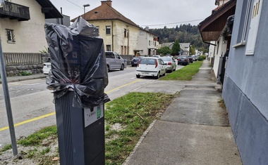 Parkomati vsepovsod: v Ljubljani boste po novem za parkiranje morali plačati tudi ...