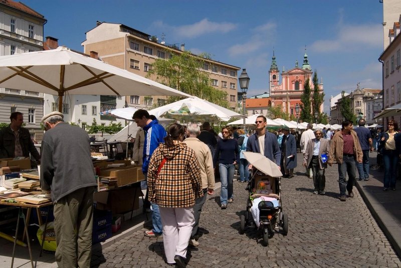 Turistična izkušnja, ki temelji na človeški povezanosti, ustvarja nepozabne spomine in dragocene vezi, ki jih turisti odnesejo s seboj domov.