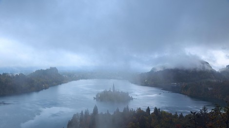 vreme, oblačno, bled