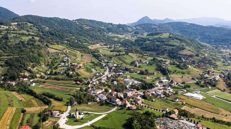 Radoboj je bil prvič omenjen že v 14. stoletju, bolj znan pa je postal v 19. stoletju po odkritju nahajališča žvepla.