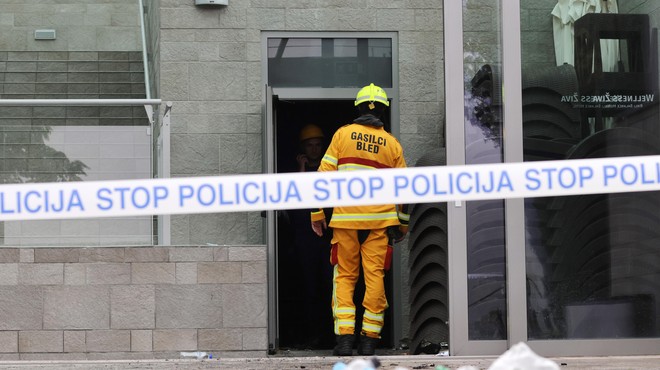 Požar v blejskem hotelu: hitra evakuacija gostov preprečila hujše posledice (foto: BOBO)