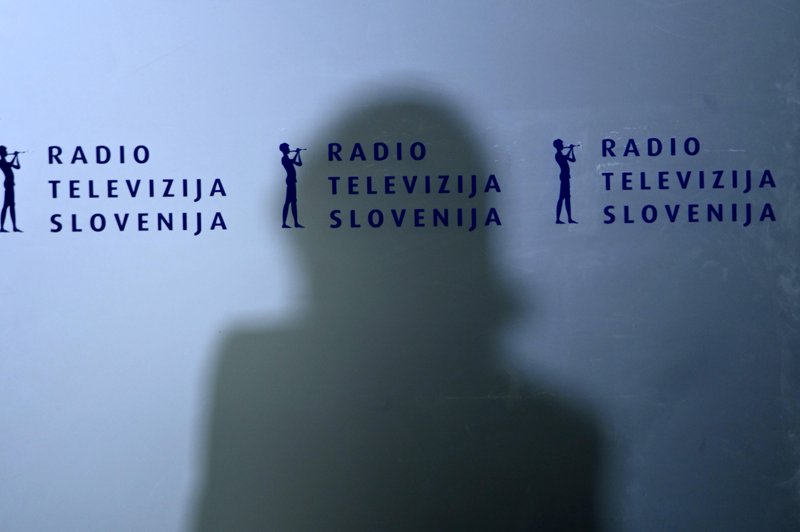 SDS skrbi stanje na RTVS: stranka zahteva sklic nujne seje odbora za kulturo (foto: BOBO/BORUT ŽIVULOVIČ)