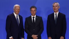 Joe Biden Robert Golob Jens Stoltenberg