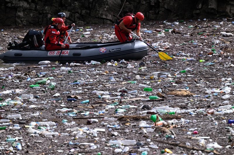 Slovenska pomoč po poplavah: 100.000 evrov za najhuje prizadete družine (foto: Profimedia)