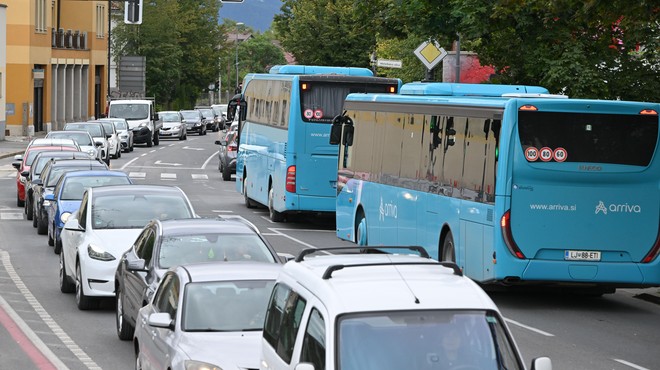 Maraton bo v prestolnici zaustavil promet, kam vse ne boste mogli z avtomobilom? (foto: Žiga Živulovič jr./Bobo)