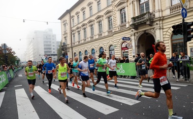 Slovenski tekači dan zaključili z zgodovinskim uspehom!