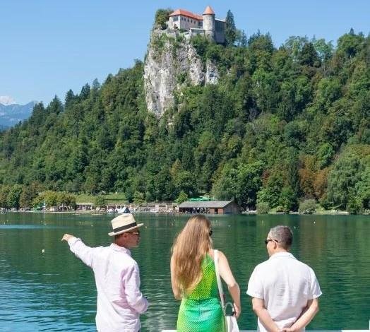 Bled Blejski grad turisti