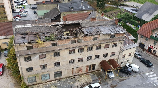 Klavrn konec enega najimenitnejših hotelov na Gorenjskem (foto: Občina Jesenice/posnetek zaslona)