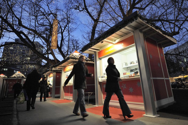 Praznični sejem Ljubljana: za najdražjo hišico na sejmu bo letos potrebno odšteti 16.500 evrov (foto: BOBO/BOR SLANA)