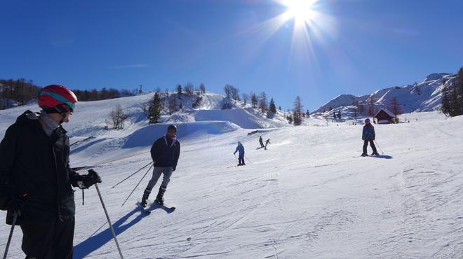 Smučarska sezona tik pred vrati: pestro dogajanje in privlačne novosti na slovenskih smučiščih (cene vas bodo presenetile!) (foto: BOBO)