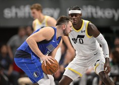 Dallas Mavericks nad Utah Jazz: Dončićevih 15 točk dovolj za preboj do zmage (VIDEO)