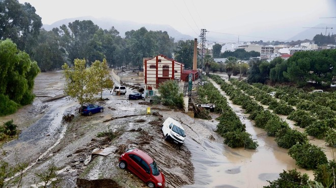 Pretresljive posledice poplav v Španiji: umrlo več deset ljudi (napovedali, kdaj bodo nalivi pojenjali) (foto: Profimedia)