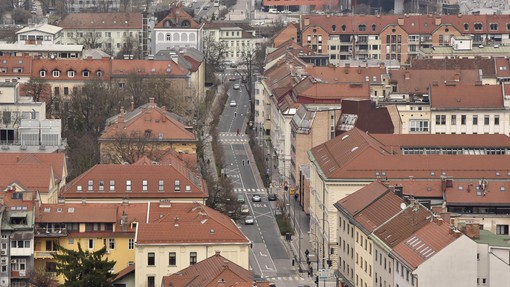 Povsod sama gradbišča: v Ljubljani bodo spet zrasla nova stanovanja