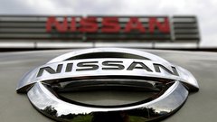 Nissan, logotip