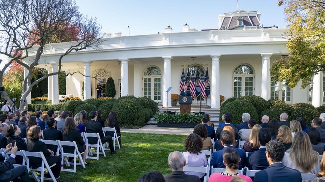 Trump postavil prvo žensko v vlogo vodje kabineta: poglejte, kaj si o njej misli (presenetilo vas bo) (foto: Profimedia)