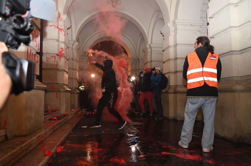 Beograd okupirali protesti: "14 ljudi je ubila korupcija, ne nesreča!" (foto: Profimedia)