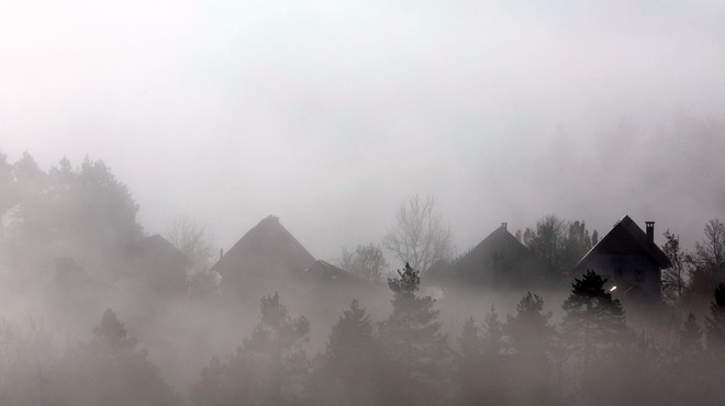 Meteorolog pojasnil, kako dolgo bo še vztrajala megla (foto: Borut Živulović/Bobo)