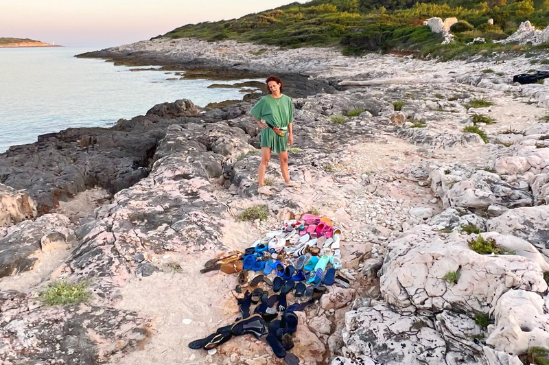 Slovenka odšla na morje in z družino očistila obalo: njena imenitna zgodba prejela odmevno nagrado (VIDEO) (foto: Instagram)